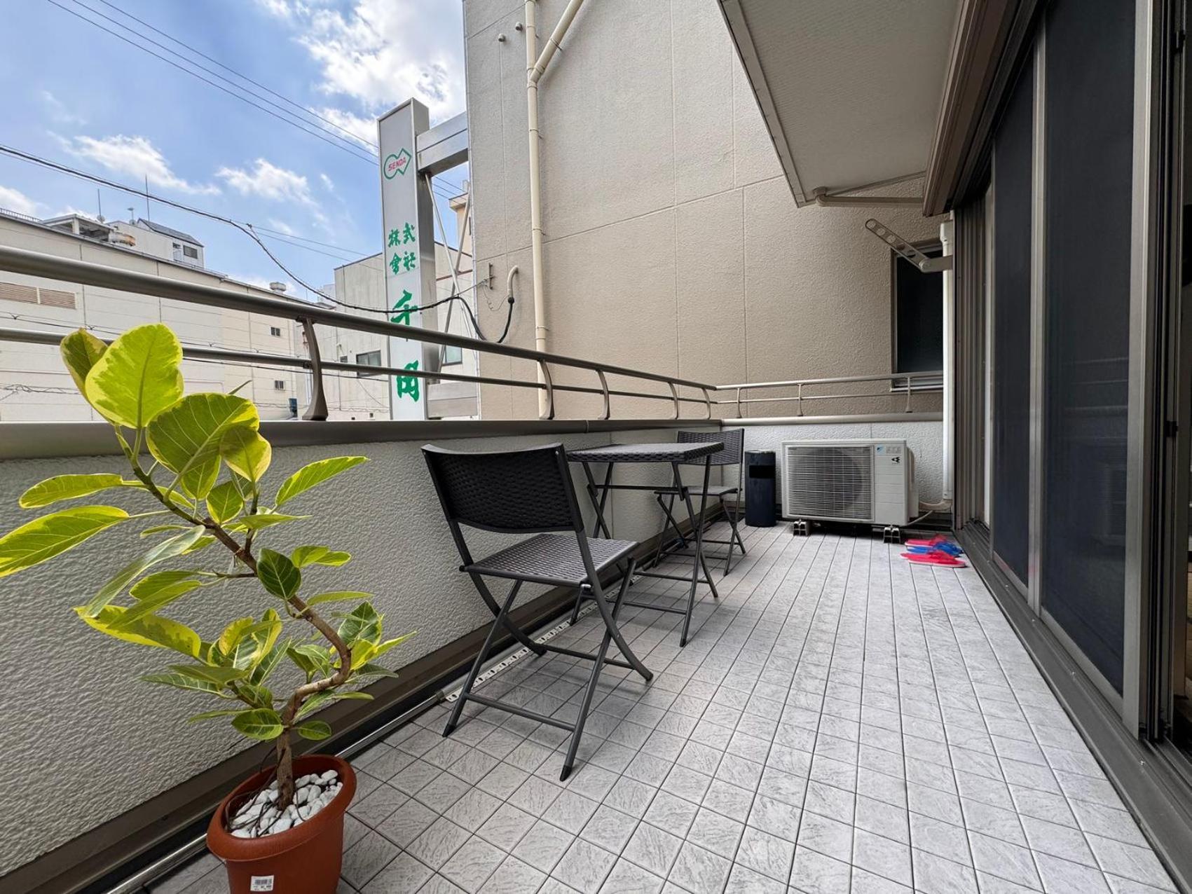 Вилла Comfy House Namba Осака Экстерьер фото